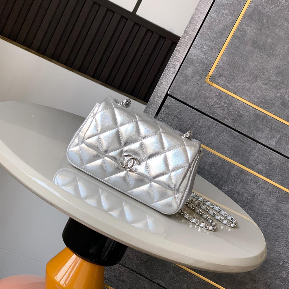 Chanel Clutch with Chain(HIGH-END GRADE)